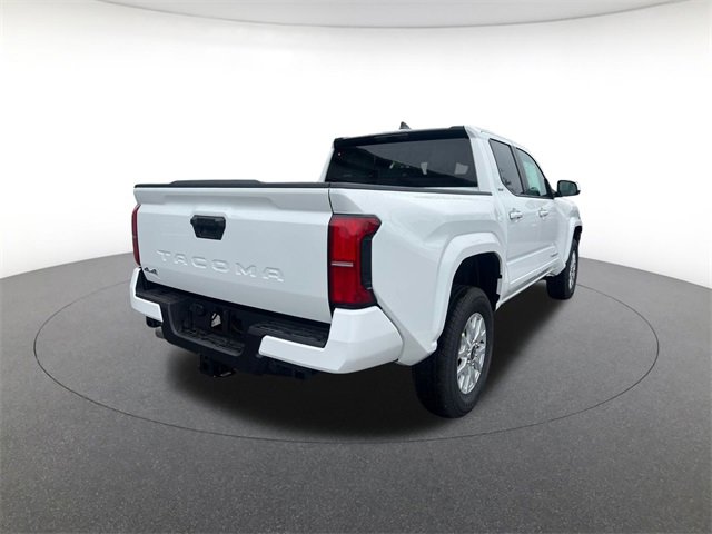 2025 Toyota Tacoma SR5 photo 4