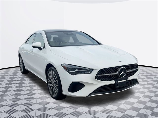 2025 Mercedes Benz CLA 250 4MATIC photo 2