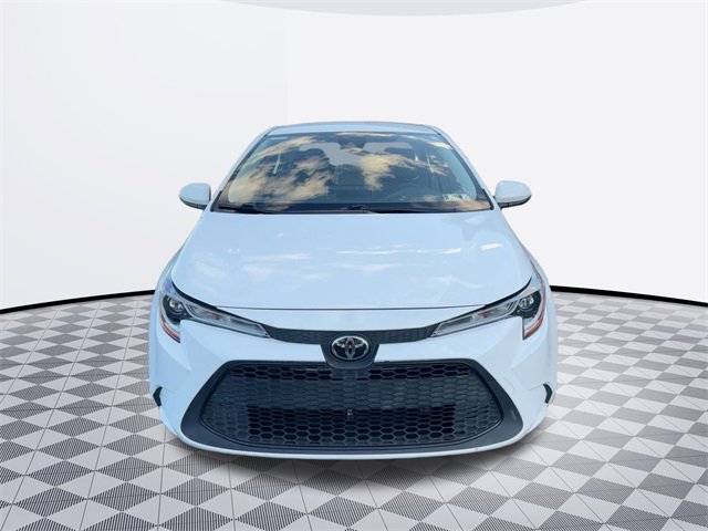 2021 Toyota Corolla LE photo 2