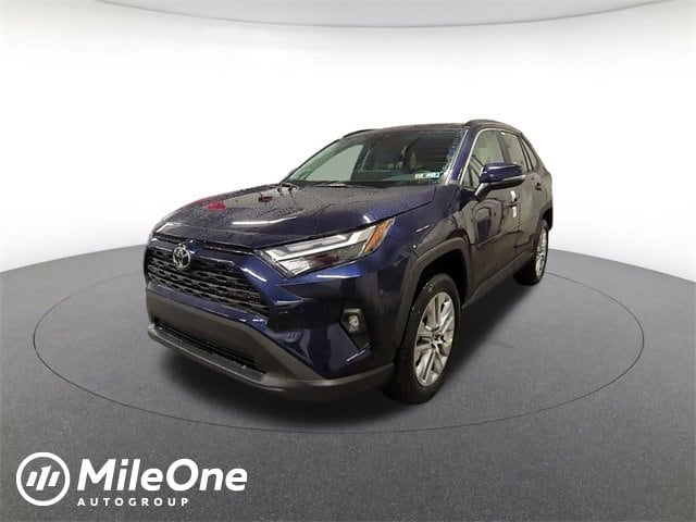 2025 Toyota RAV4 XLE Premium's photo