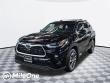Used 2021 Toyota Highlander Hybrid XLE Sport Utility