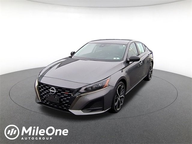 2023 Nissan Altima SR