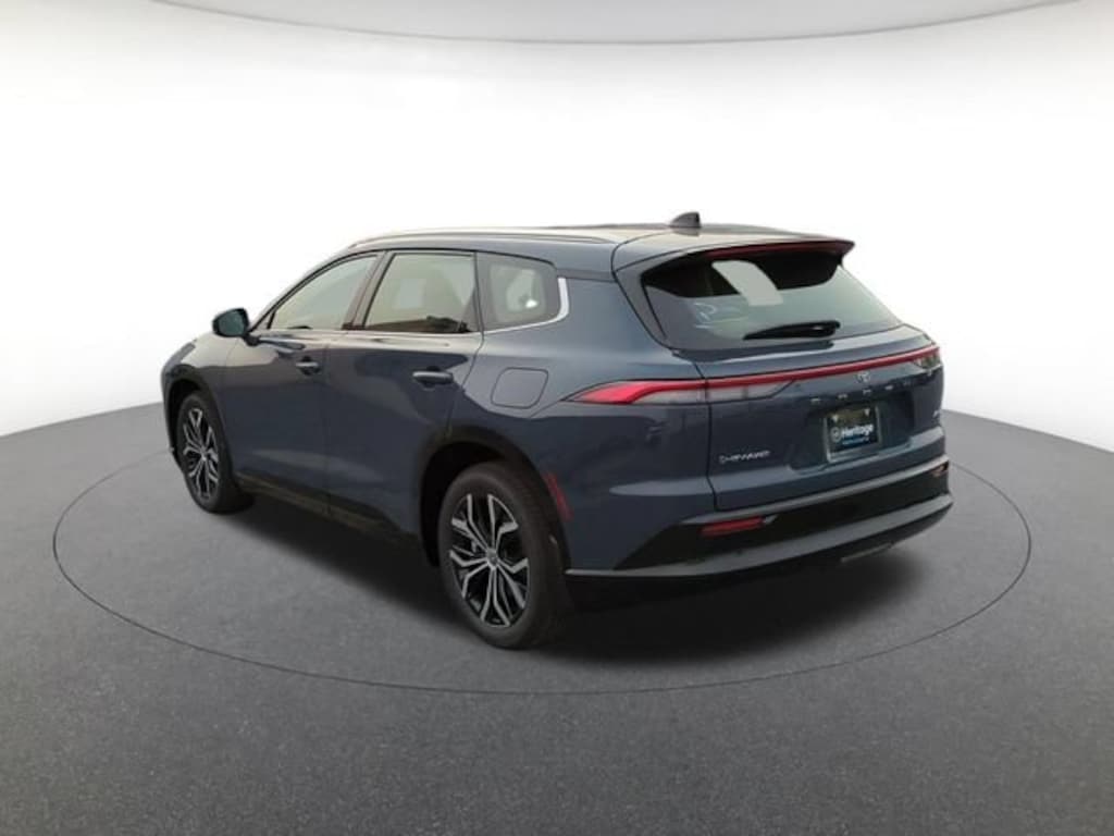 New 2026 Toyota Crown Signia XLE SUV
