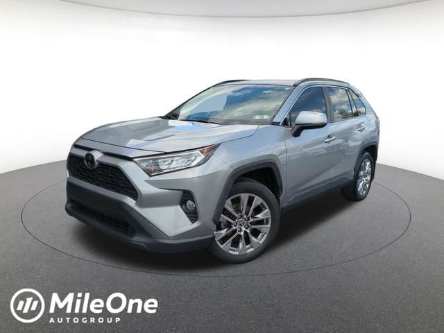 2020 Toyota RAV4 XLE Premium
