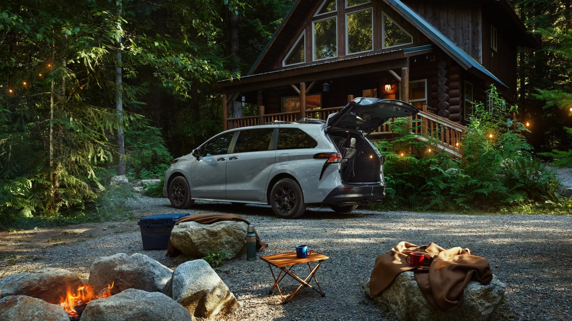 2025-Toyota-Sienna-Woods-Trip.png