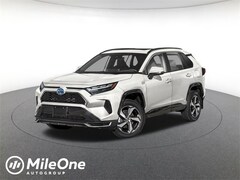 2025 Toyota RAV4 Plug-in Hybrid SE SUV