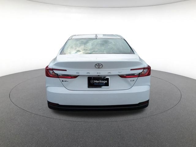 2025 Toyota Camry LE - Photo 6