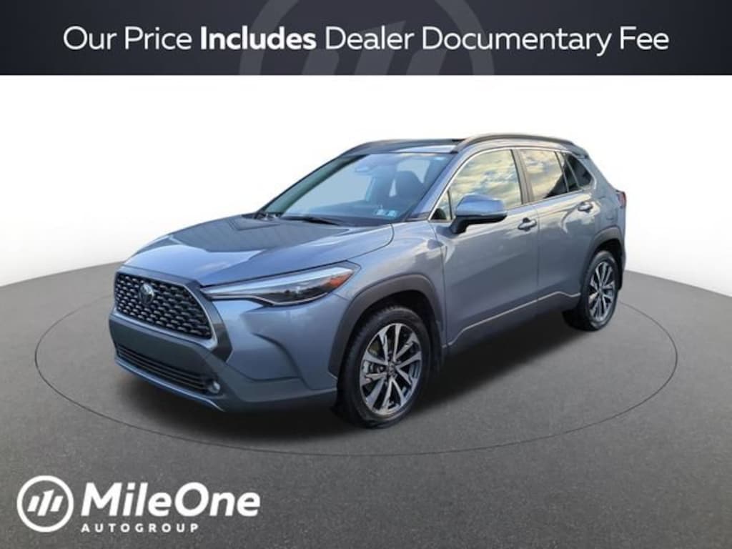 Used 2024 Toyota Corolla Cross XLE Sport Utility