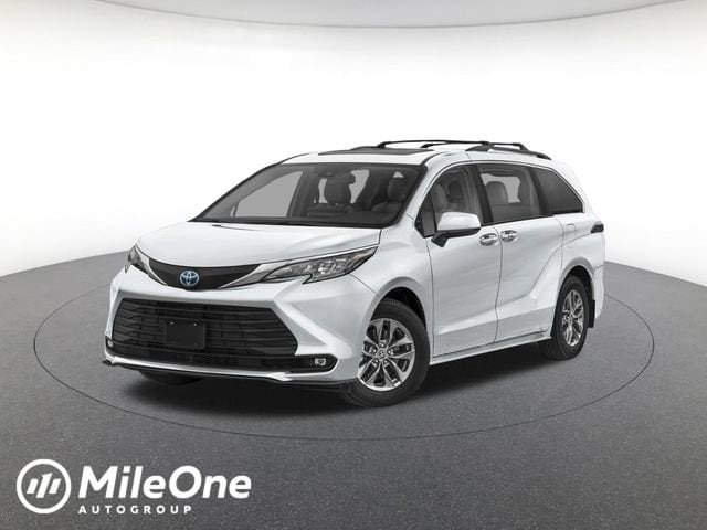 2026 Toyota Sienna XLE 7-Passenger Hybrid FWD's photo