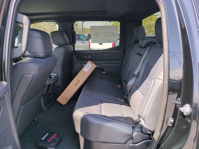 2026 Toyota Tundra Platinum - Photo 8