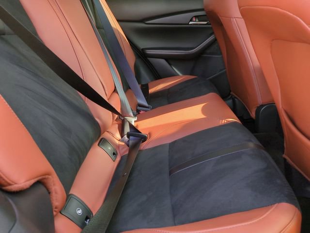 2025 Mazda CX-30 Carbon Turbo - Photo 18
