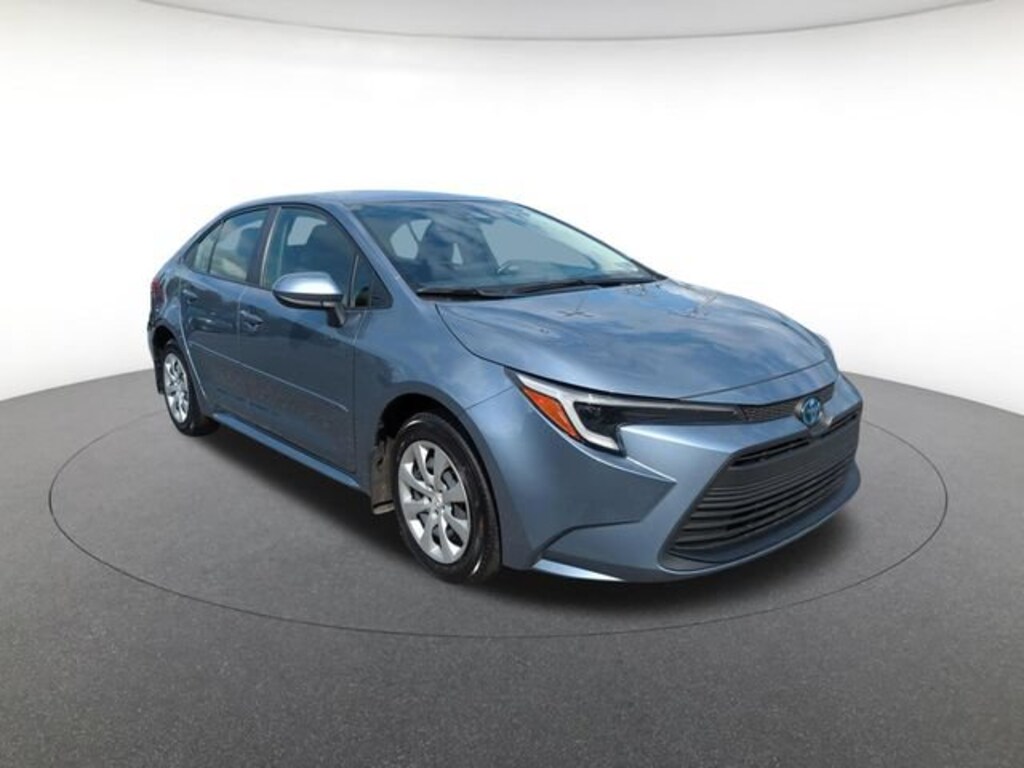 Used 2025 Toyota Corolla Hybrid LE Sedan