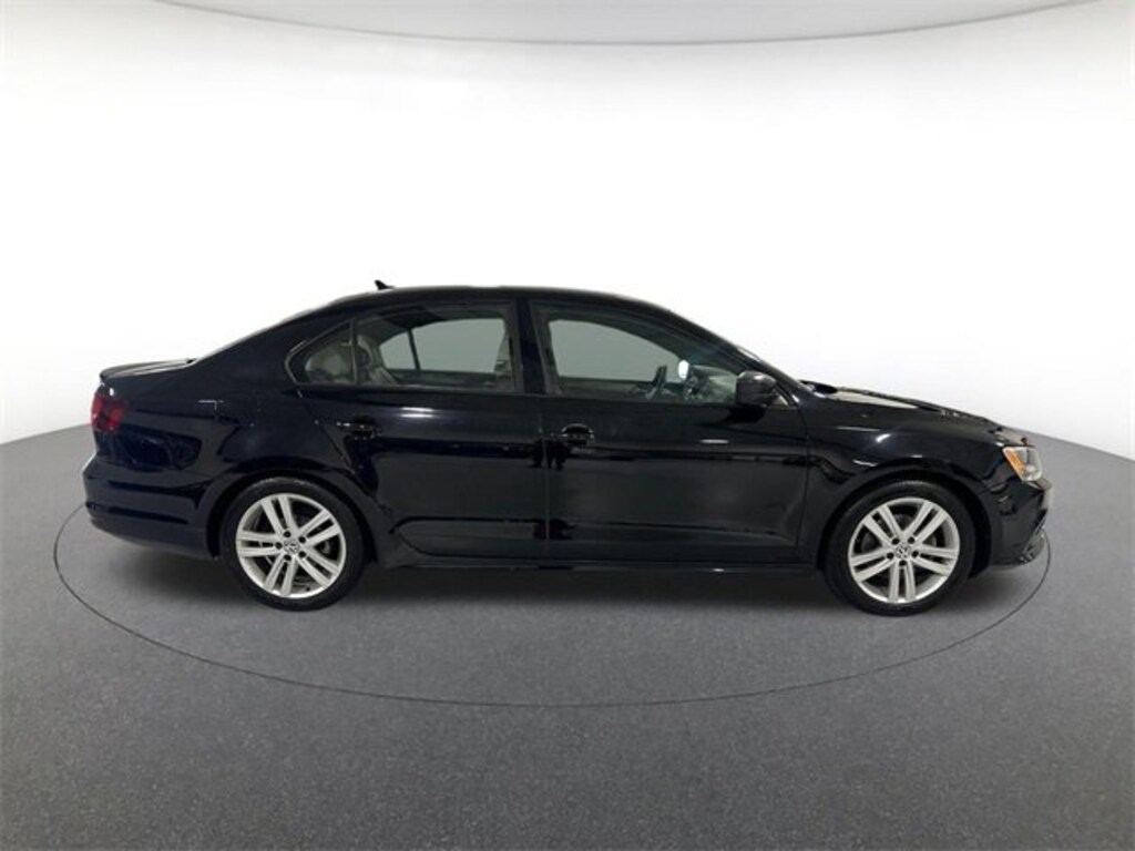 Used 2016 Volkswagen Jetta 1.8T Sport Sedan