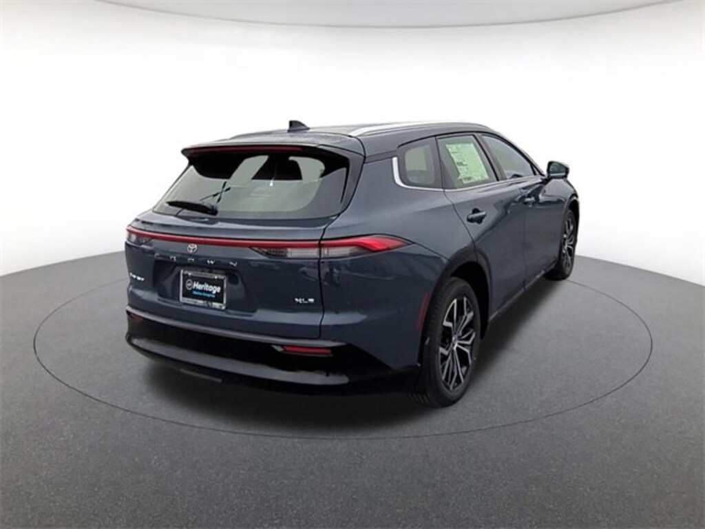 New 2025 Toyota Crown Signia XLE SUV