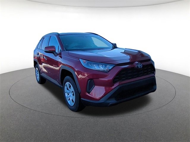 2020 Toyota RAV4 LE photo 3