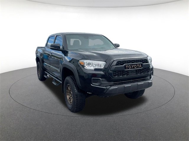 2023 Toyota Tacoma Trail Edition photo 2