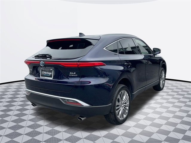 2022 Toyota Venza XLE photo 3