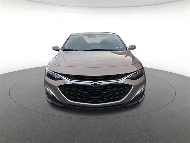 2024 Chevrolet Malibu RS photo 2