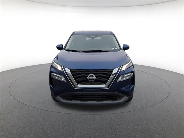 2023 Nissan Rogue SV photo 2