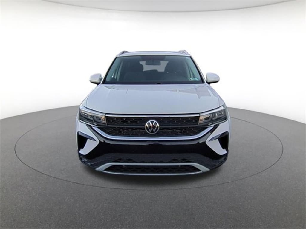 Used 2022 Volkswagen Taos 1.5T SE Sport Utility