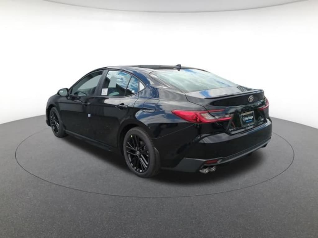 New 2026 Toyota Camry SE Sedan