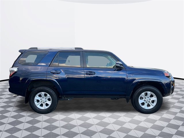 2024 Toyota 4Runner SR5 Premium photo 4