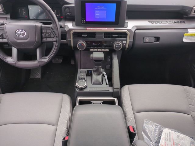 2025 Toyota Tacoma SR5 - Photo 7
