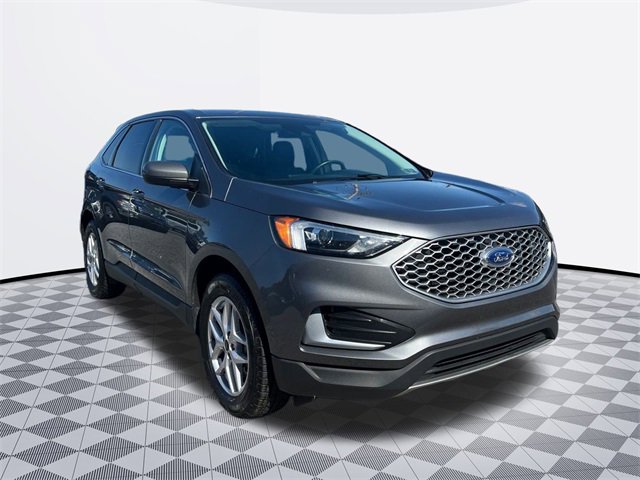 2024 Ford Edge SEL photo 3