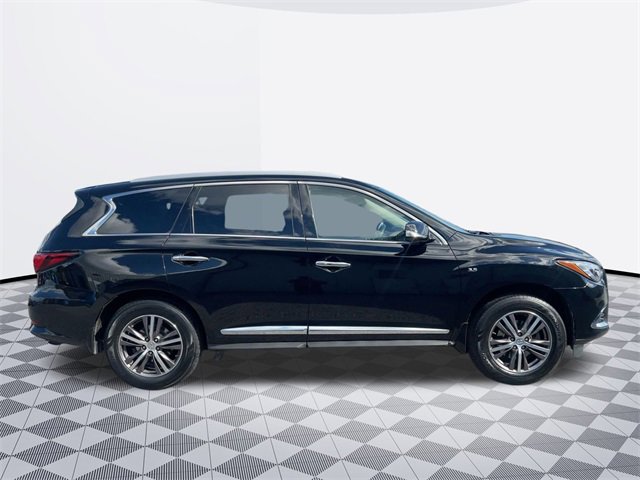 2017 Infiniti QX60 Base photo 4