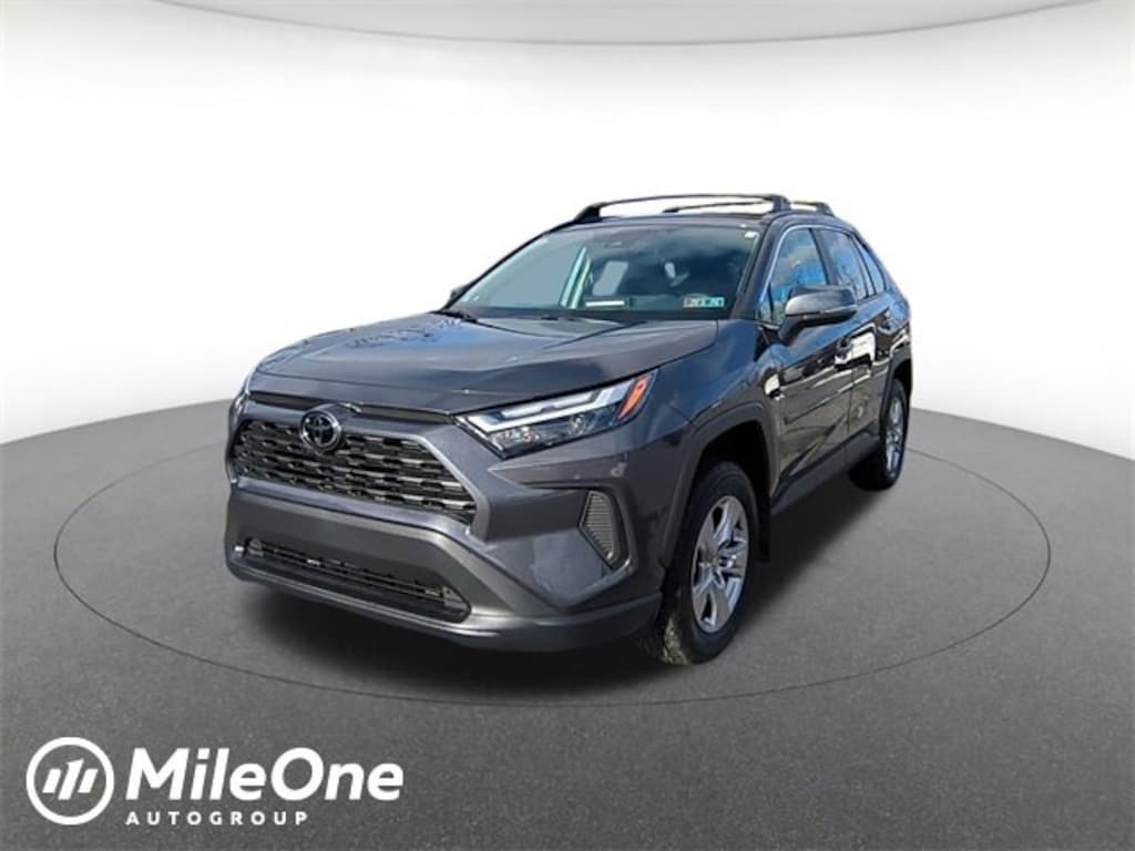 Used 2025 Toyota RAV4 XLE Sport Utility