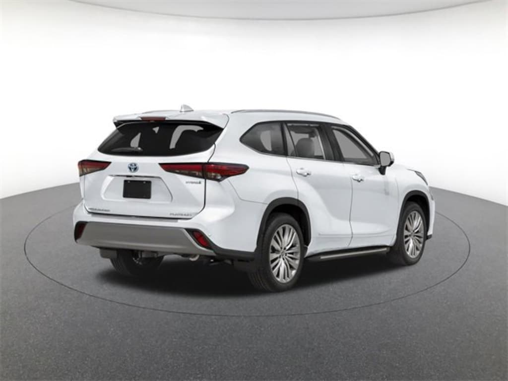New 2026 Toyota Highlander Hybrid Platinum SUV