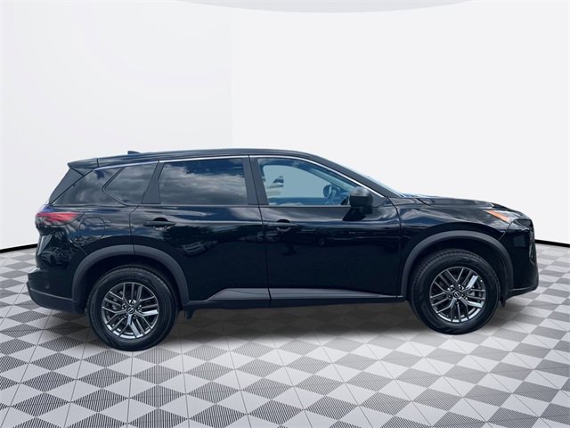 2024 Nissan Rogue S photo 4