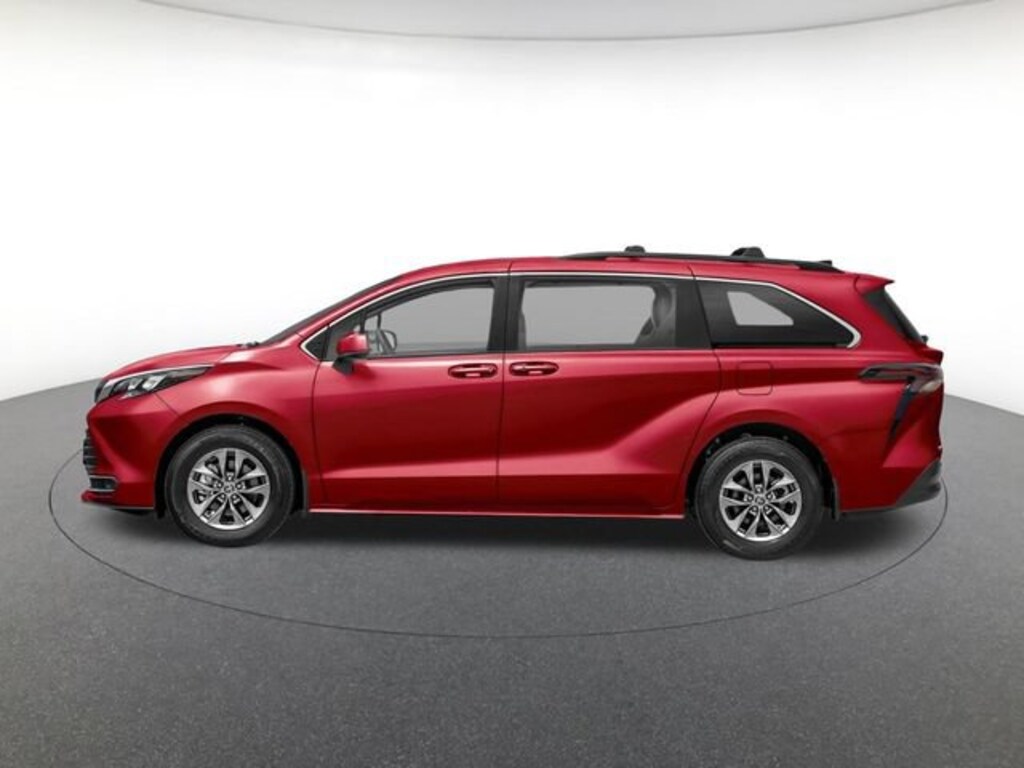 New 2026 Toyota Sienna LE Van Passenger Van
