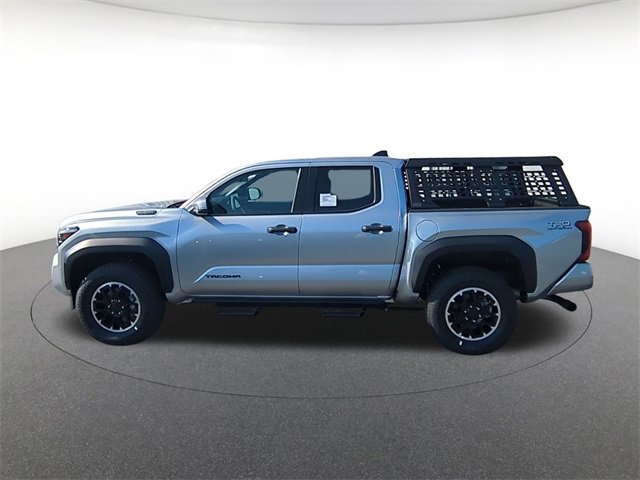 2025 Toyota Tacoma TRD Off-Road photo 2