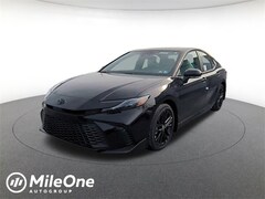 2026 Toyota Camry SE Sedan