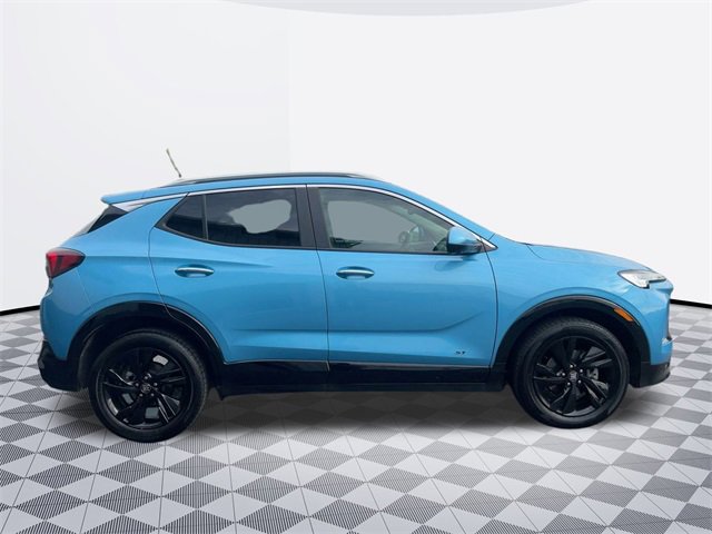 2025 Buick Encore GX Sport Touring photo 4