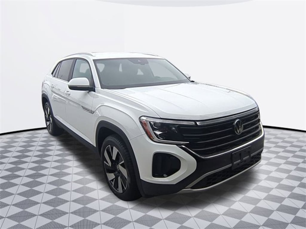 Used 2024 Volkswagen Atlas Cross Sport 2.0T SE w/Technology Sport Utility