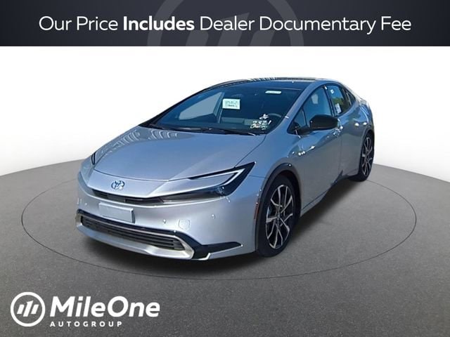 2026 Toyota Prius XSE Premium's photo