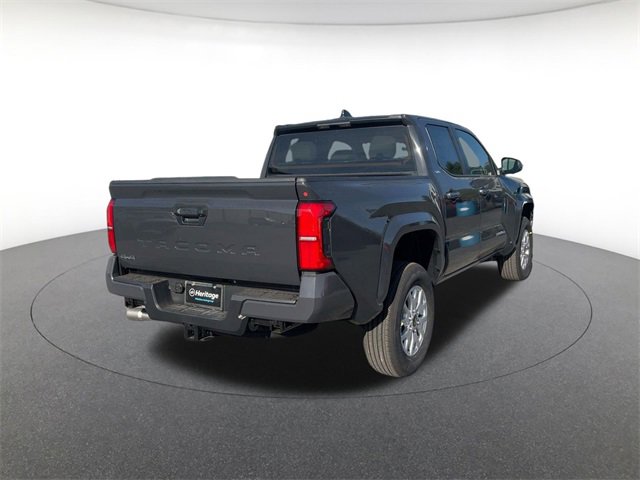 2025 Toyota Tacoma SR5 photo 3