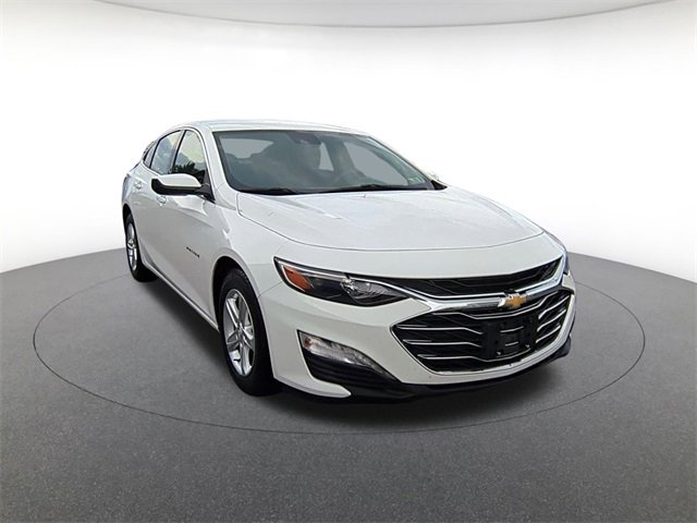 2023 Chevrolet Malibu 1LT photo 3