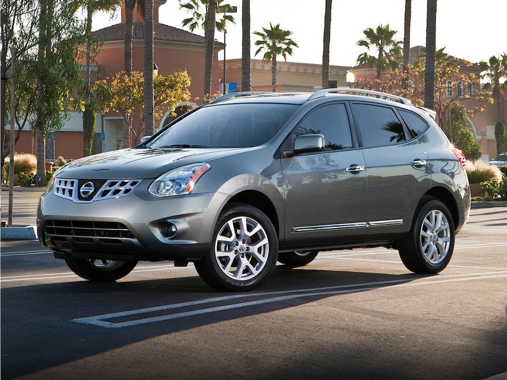 Used 2014 Nissan Rogue Select S Sport Utility