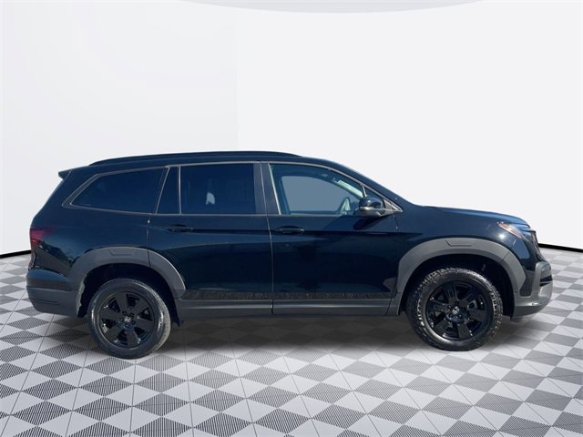 2022 Honda Pilot TrailSport photo 3