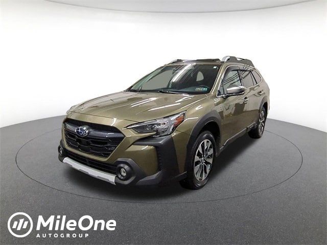 2023 Subaru Outback Touring's photo
