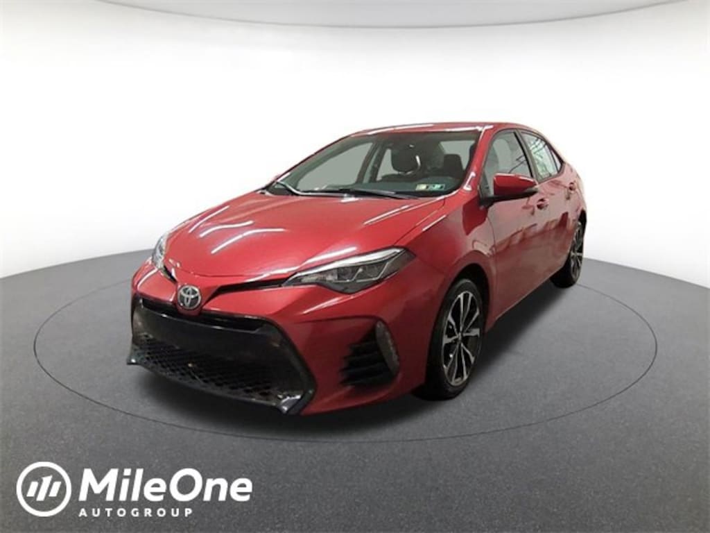 Used 2017 Toyota Corolla SE Sedan