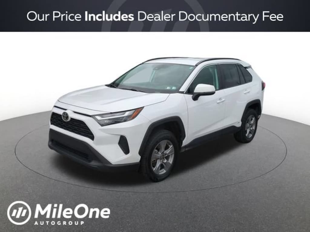 Used 2025 Toyota RAV4 Hybrid XLE Sport Utility