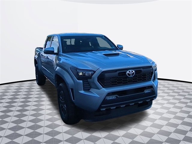 2024 Toyota Tacoma TRD Sport photo 2