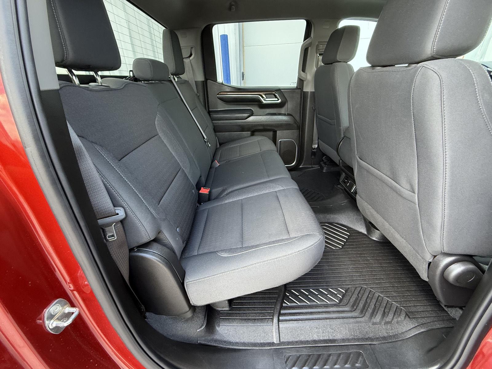 2024 Chevrolet Silverado 1500 RST - Photo 22