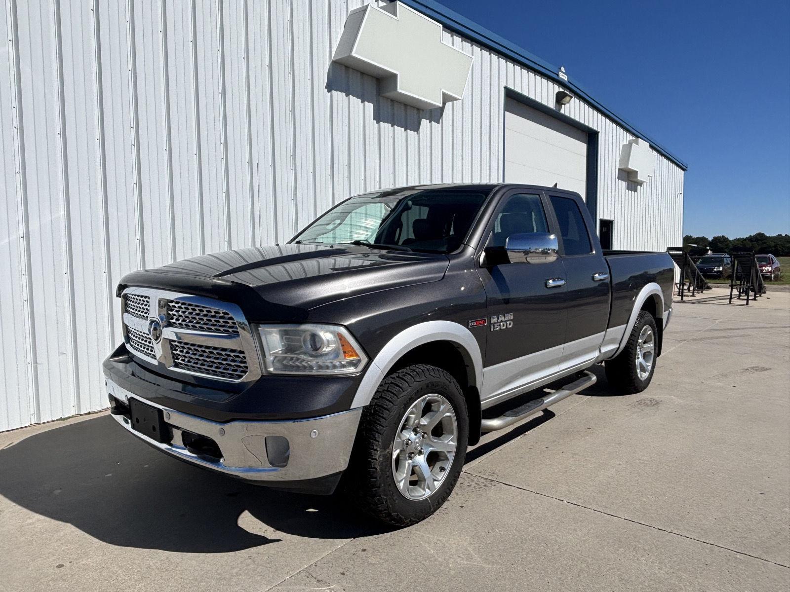 Used 2016 RAM Ram 1500 Pickup Laramie with VIN 1C6RR7JM6GS401002 for sale in Goodland, KS