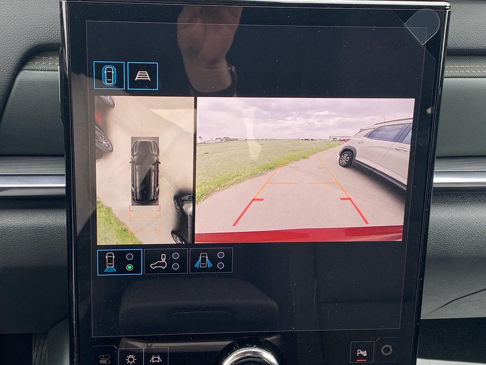 2026 GMC Terrain AT4 - Photo 23