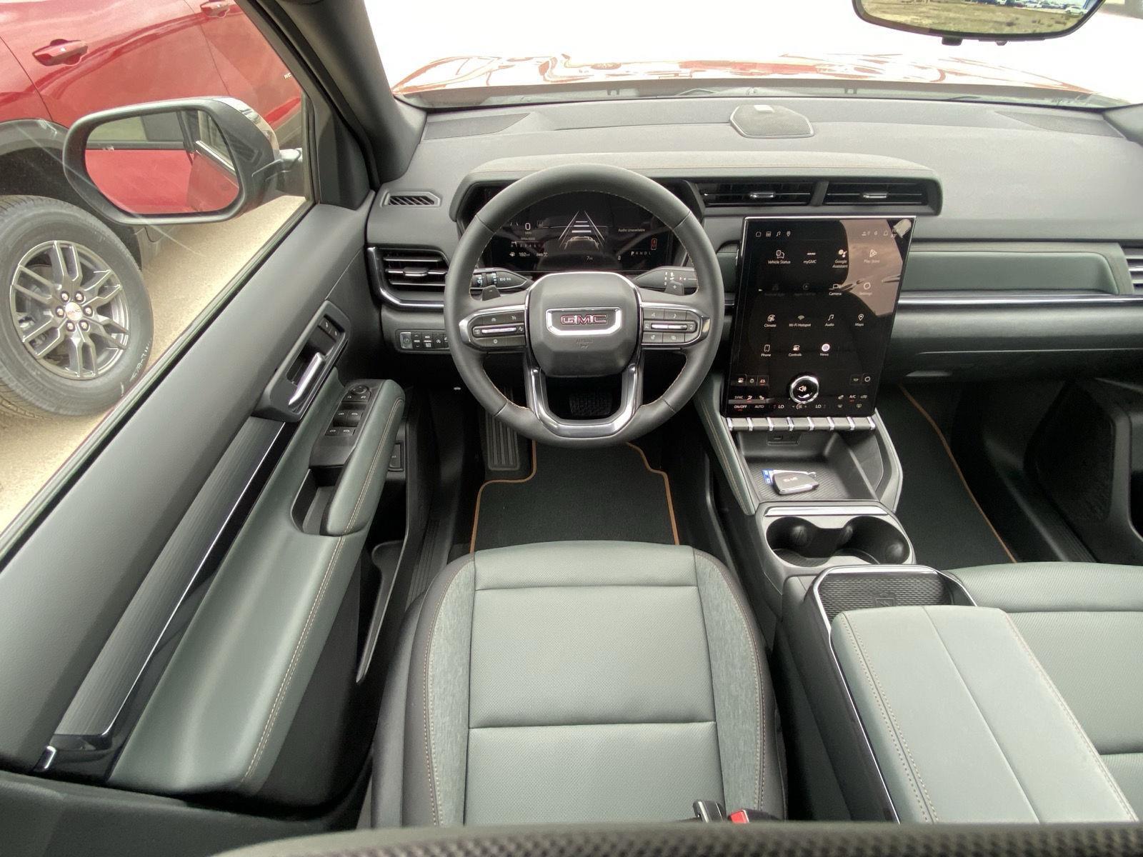 2026 GMC Terrain AT4 - Photo 11